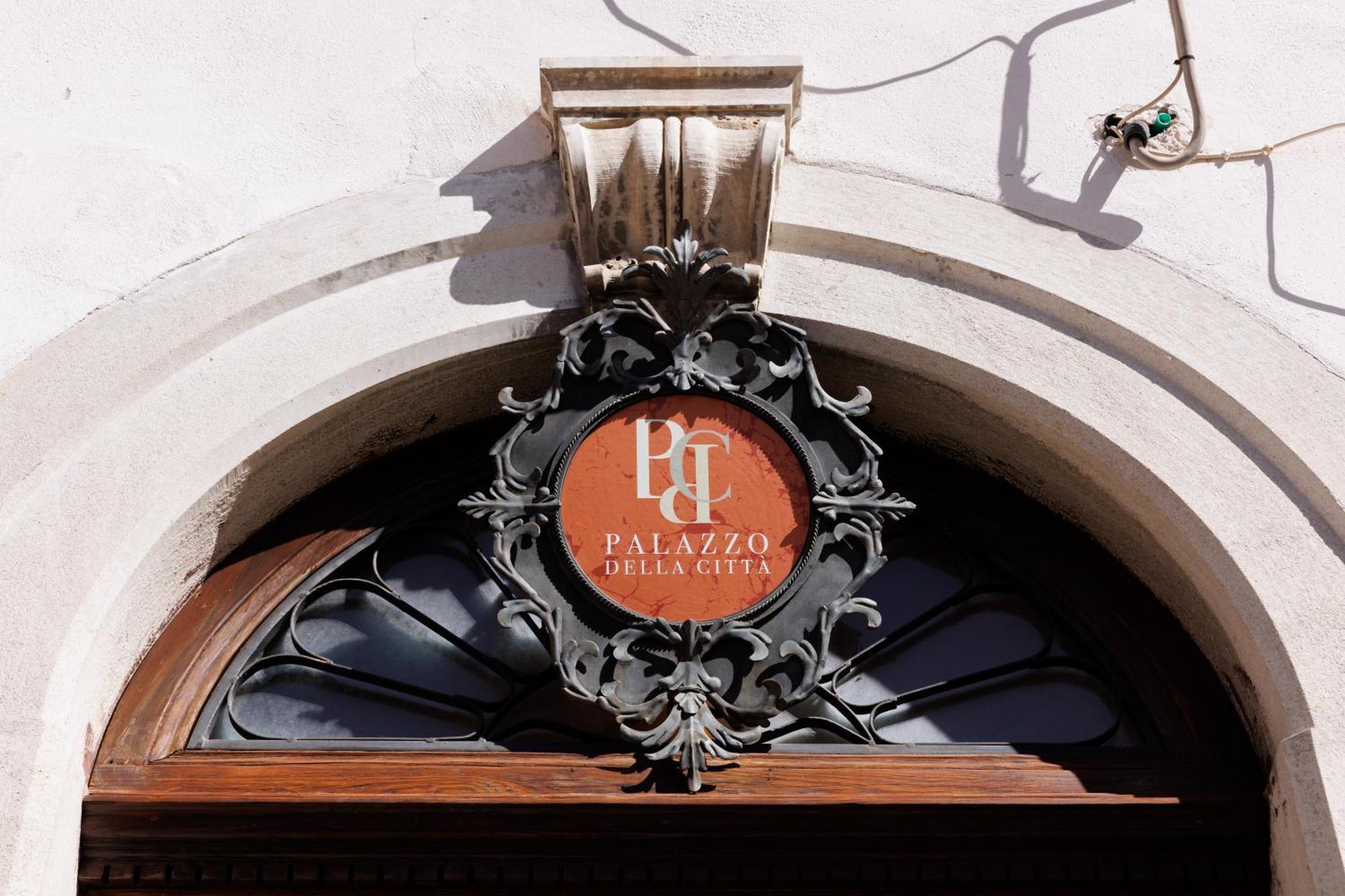 Palazzo Della Citta Hotel Agnone Kültér fotó